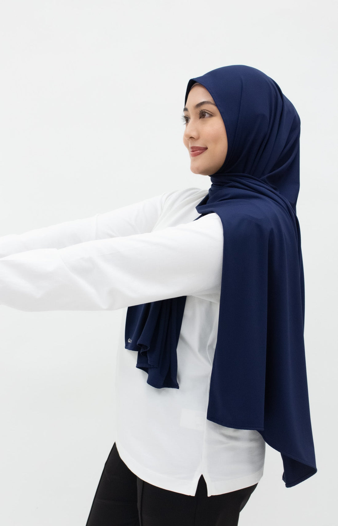 Sports Hijabs GLOWco Exclusive Wrap Shawl in Midnight Blue